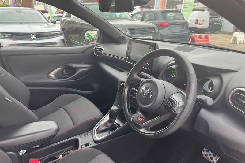 Used Toyota Yaris 2023 for sale - 76463496: Photo 13