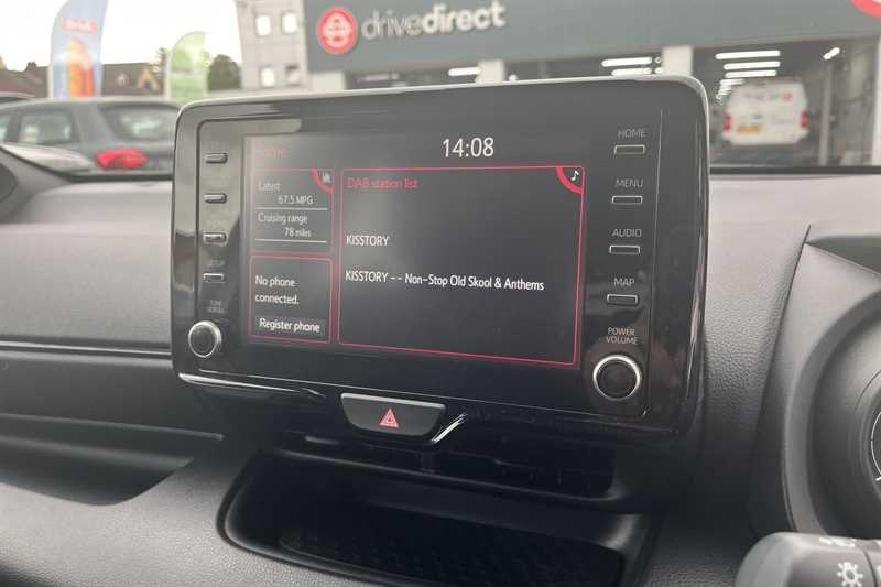 Used Toyota Yaris 2023 for sale - 76463496: Photo 17