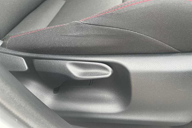 Used Toyota Yaris 2023 for sale - 76463496: Photo 26