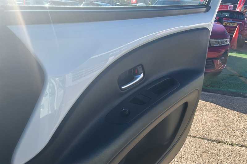 Used Toyota Aygo X 2024 for sale - 76176496: Photo 16
