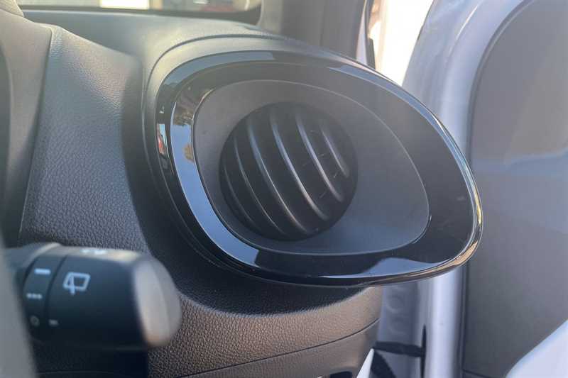 Used Toyota Aygo X 2024 for sale - 76176496: Photo 36