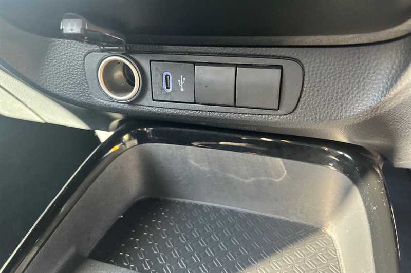 Used Toyota Aygo X 2024 for sale - 76176496: Photo 38