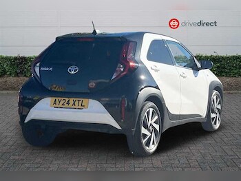 Used Toyota Aygo X 2024 for sale - 76176496: Photo 3