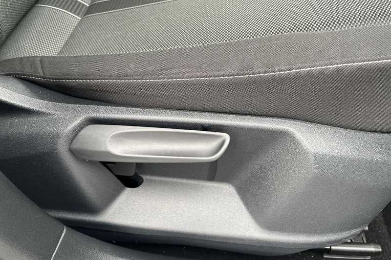 Used Volkswagen T-Roc for sale - 77711500: Photo 26