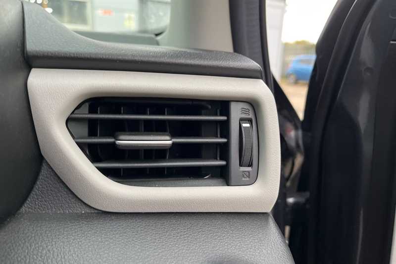 Used Suzuki Swift 2024 for sale - 77562361: Photo 36