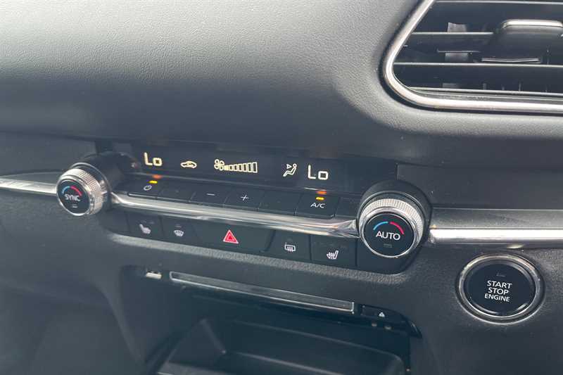 Used Mazda CX-30 2020 for sale - 77741815: Photo 15