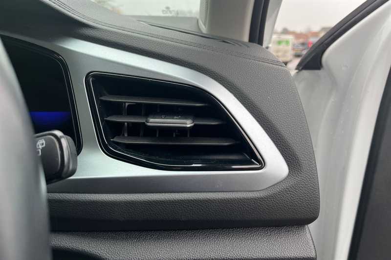 Used Volkswagen T-Roc 2023 for sale - 77728153: Photo 36