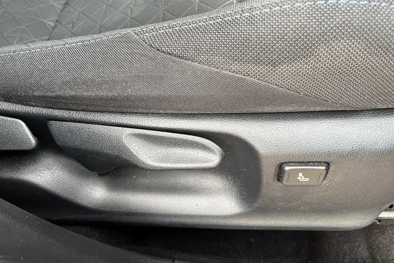 Used Toyota C-HR 2020 for sale - 77772573: Photo 26