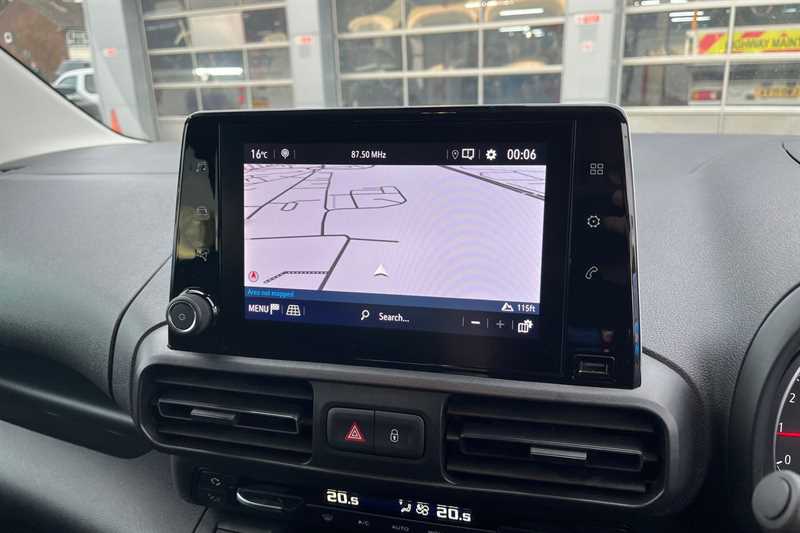 Used Vauxhall Combo Life 2022 for sale - 76489387: Photo 18