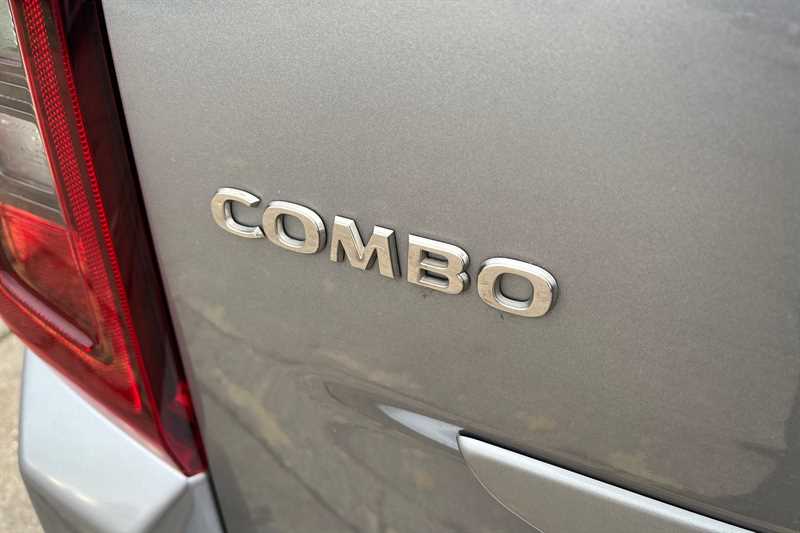 Used Vauxhall Combo Life 2022 for sale - 76489387: Photo 36