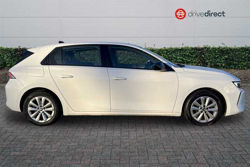 Used Vauxhall Astra 2023 for sale - 77321908: Photo 2