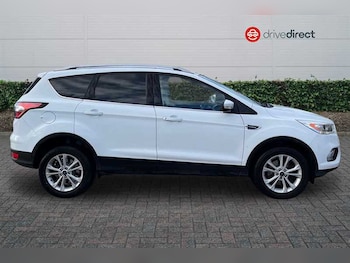 Used Ford Kuga 2017 for sale - 76945217: Photo