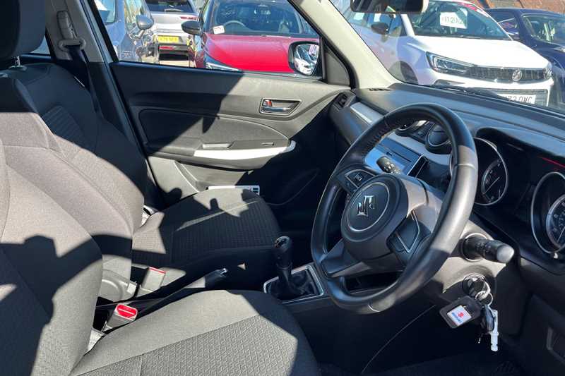 Used Suzuki Swift 2020 for sale - 78208319: Photo 13