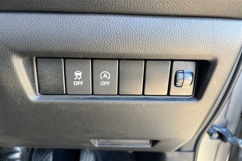 Used Suzuki Swift 2020 for sale - 78208319: Photo 37