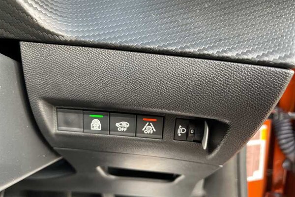 Used Peugeot 2008 2020 for sale - 75917123: Photo 37