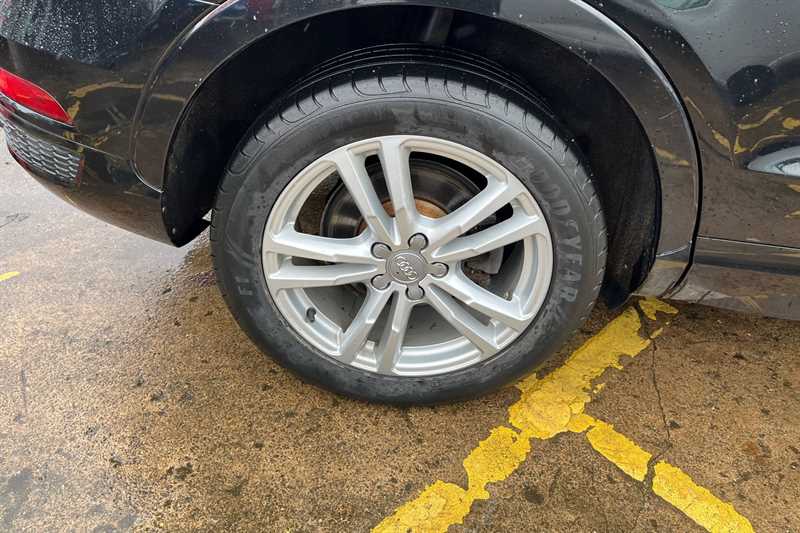 Used Audi Q3 2017 for sale - 77232439: Photo 10