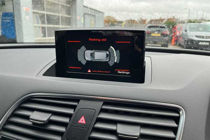 Used Audi Q3 2017 for sale - 77232439: Photo 18