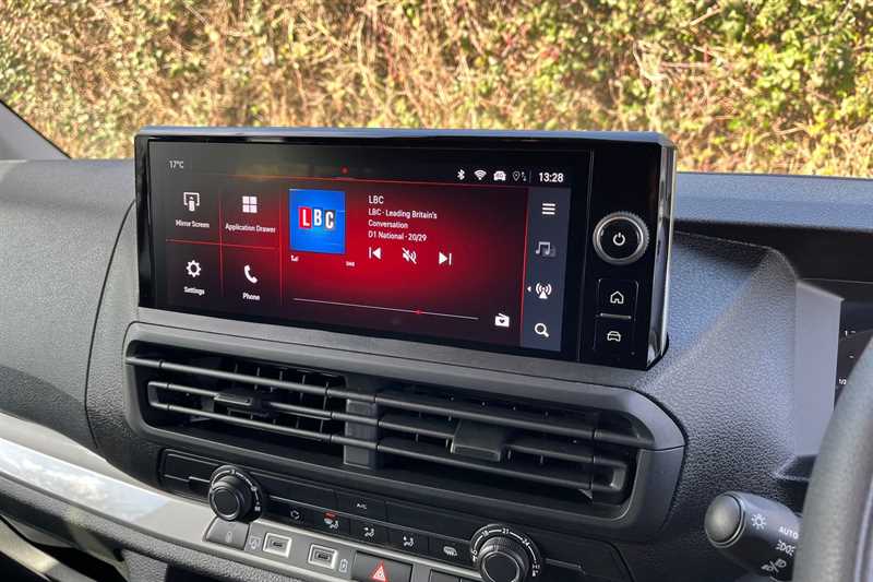 Used Vauxhall Vivaro 2026 for sale - 78174633: Photo 17