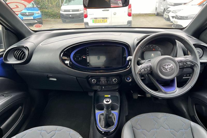 Used Toyota Aygo X 2022 for sale - 76462899: Photo 8