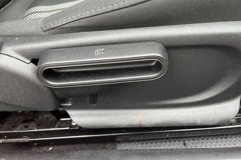 Used MINI Hatch 2019 for sale - 77757549: Photo 26