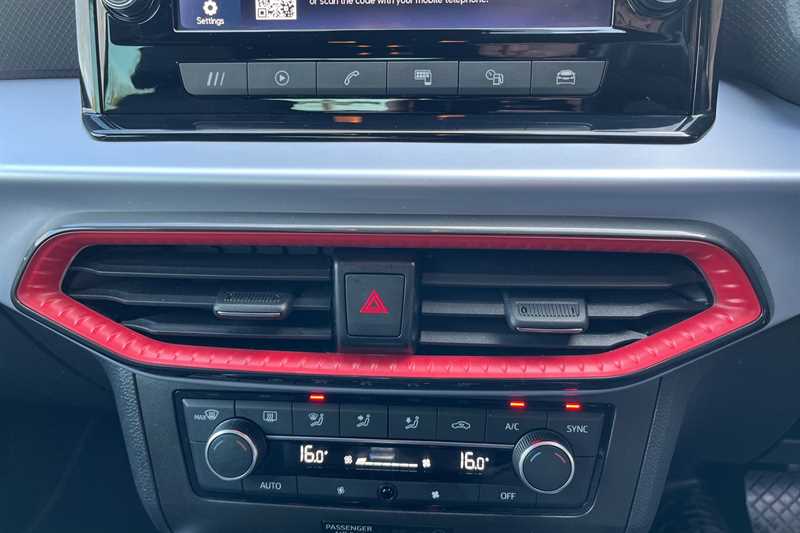 Used SEAT Arona 2023 for sale - 77828902: Photo 39