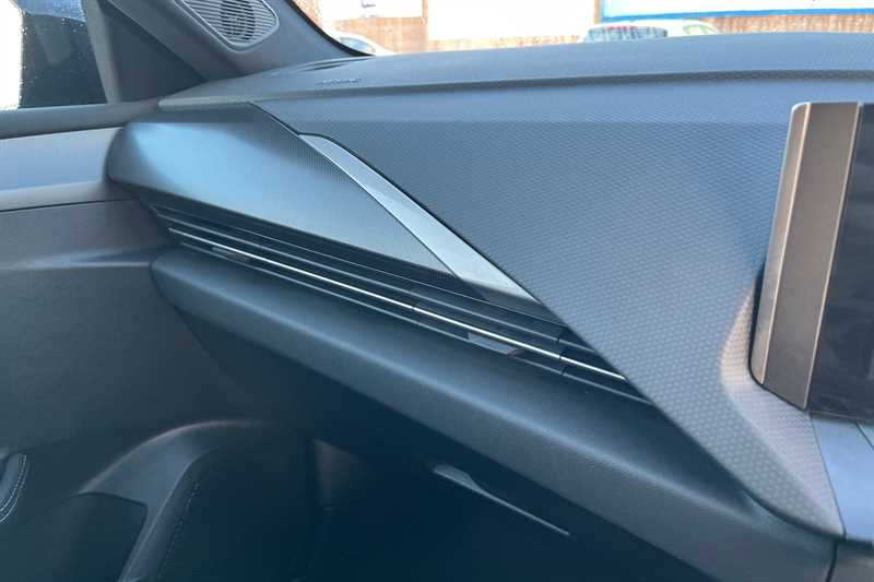 Used Vauxhall Astra 2024 for sale - 77772957: Photo 40