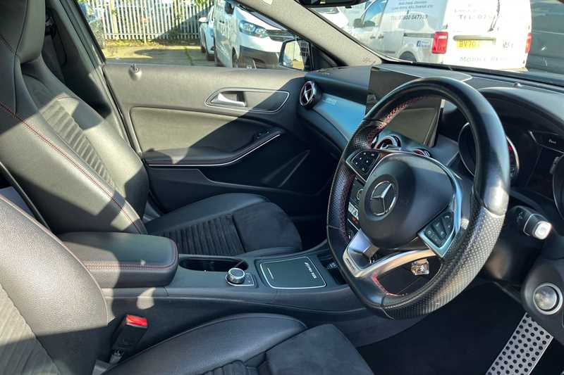 Used Mercedes-Benz GLA 2017 for sale - 77741617: Photo 13