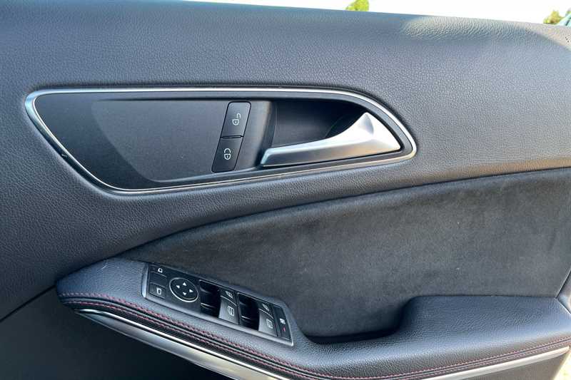 Used Mercedes-Benz GLA 2017 for sale - 77741617: Photo 16