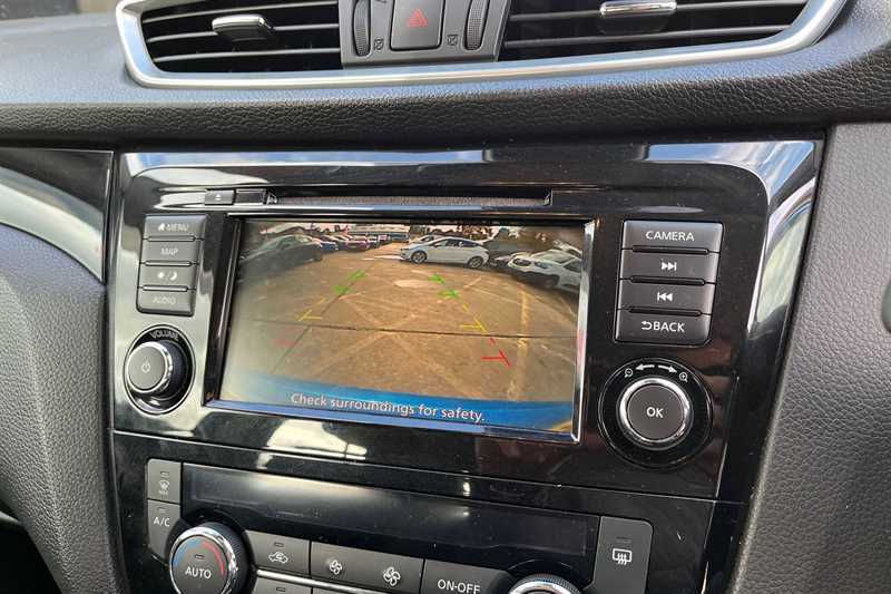 Used Nissan Qashqai for sale - 76462785: Photo 19