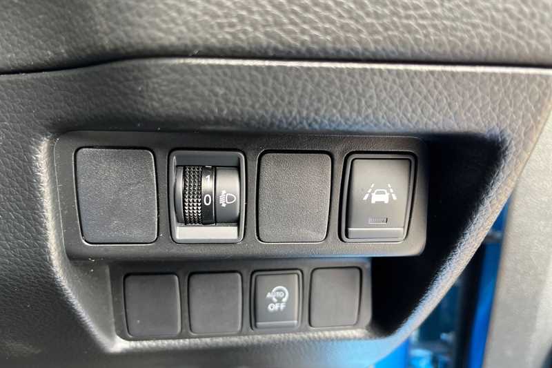 Used Nissan Qashqai for sale - 76462785: Photo 37