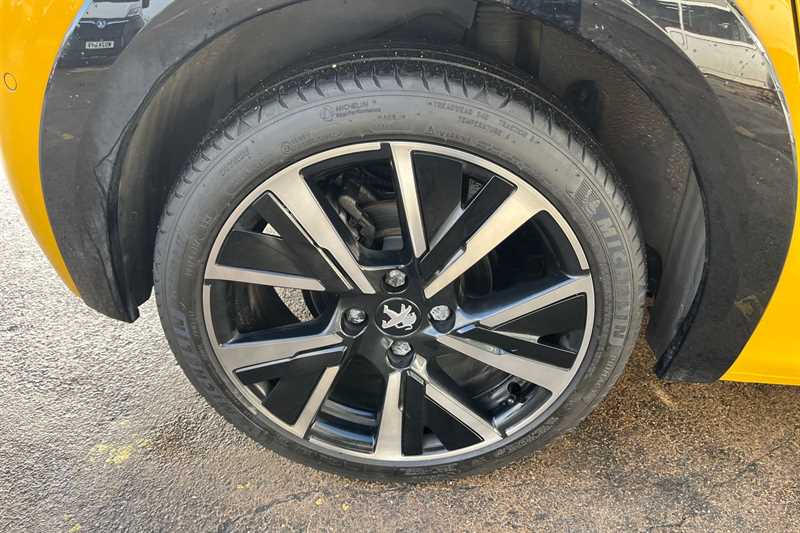 Used Peugeot 208 2022 for sale - 77711937: Photo 10