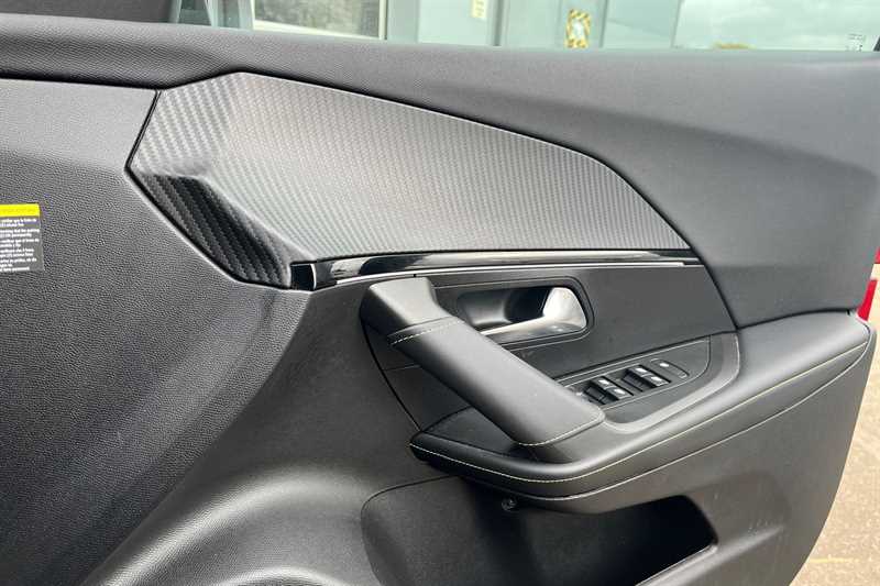 Used Peugeot 2008 2023 for sale - 77887293: Photo 16