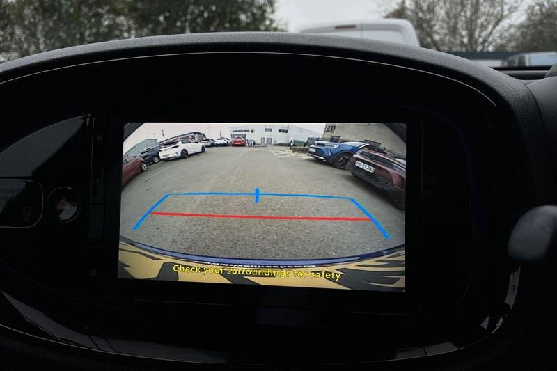 Used Toyota Aygo X 2022 for sale - 76204281: Photo 4