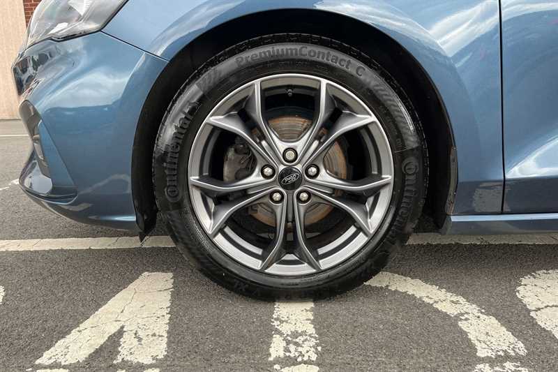Used Ford Focus 2019 for sale - 76286527: Photo 9