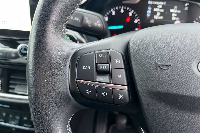 Used Ford Fiesta 2017 for sale - 76943785: Photo 21