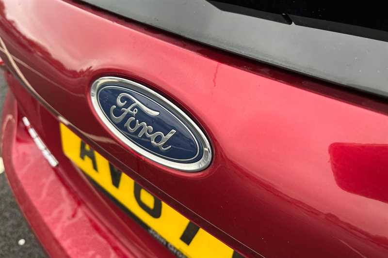 Used Ford Fiesta 2017 for sale - 76943785: Photo 37