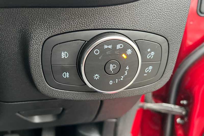 Used Ford Fiesta 2017 for sale - 76943785: Photo 39