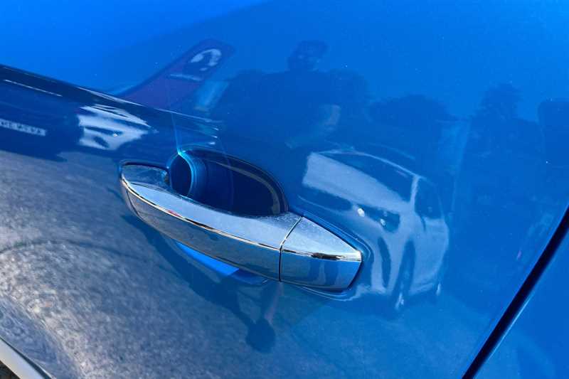 Vehicle 33
