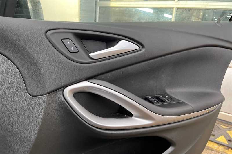 Used Vauxhall Astra 2020 for sale - 76955987: Photo 16