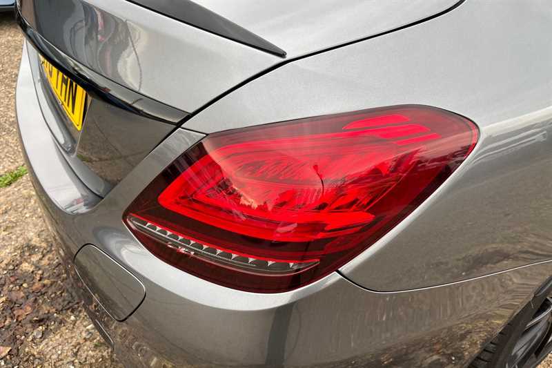 Used Mercedes-Benz C Class 2020 for sale - 76516295: Photo 32