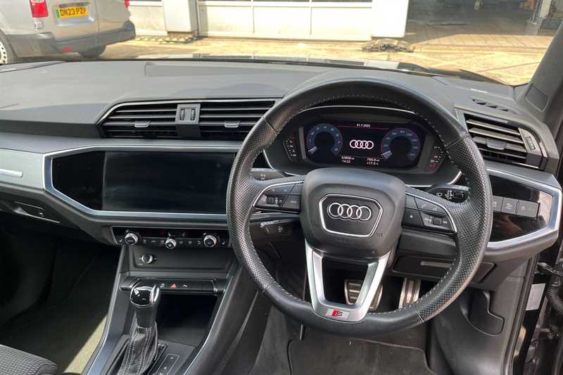 Used Audi Q3 2019 for sale - 76746938: Photo 14