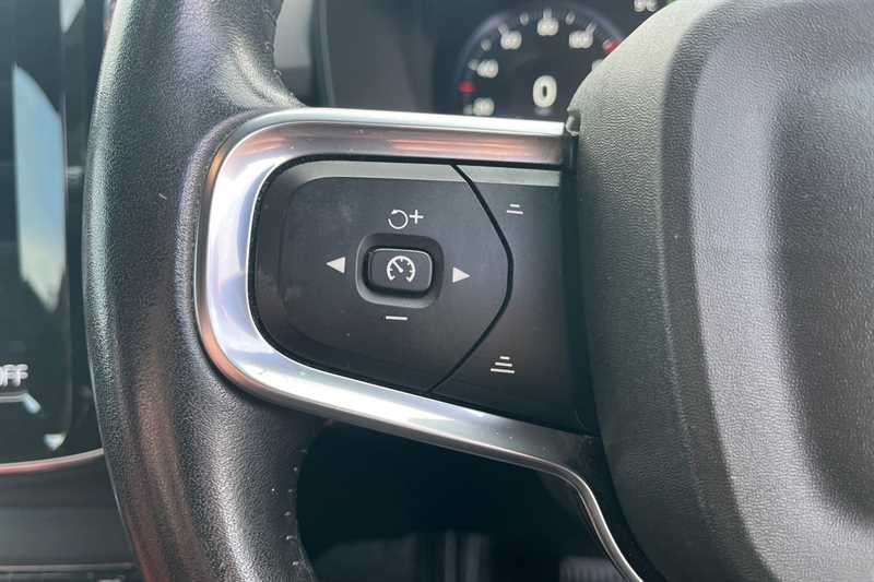 Used Volvo XC40 2021 for sale - 77554164: Photo 21