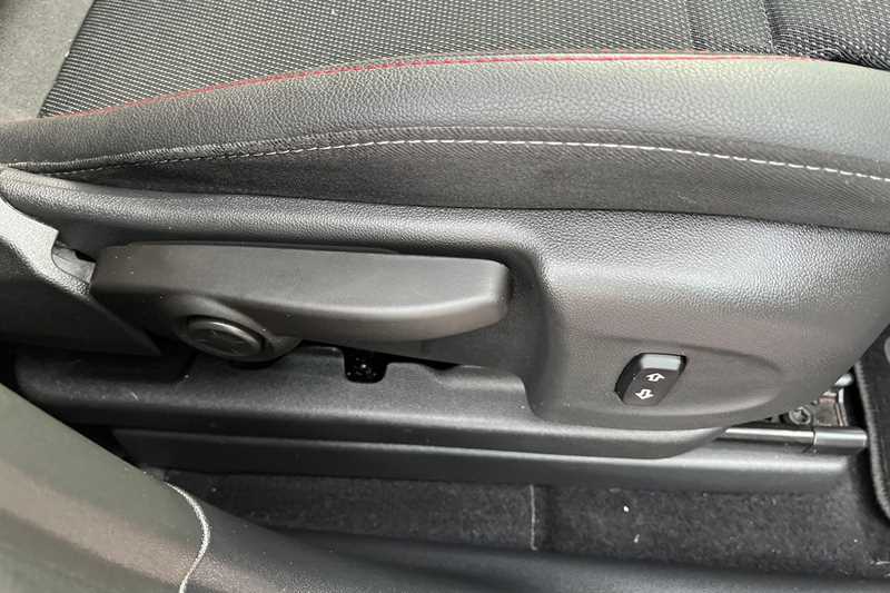 Used Vauxhall Crossland 2024 for sale - 77321925: Photo 26