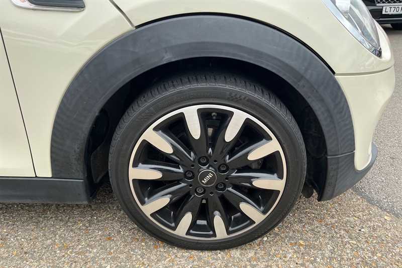 Used MINI Hatch 2020 for sale - 78075456: Photo 11