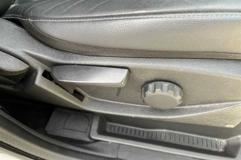 Used Ford Kuga 2017 for sale - 76917886: Photo 26