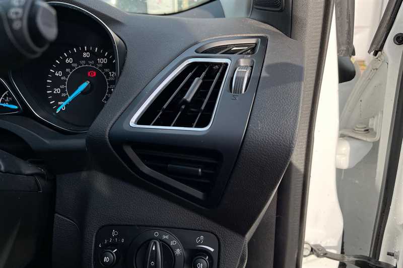 Used Ford Kuga 2017 for sale - 76917886: Photo 36