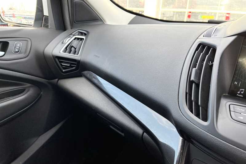 Used Ford Kuga 2017 for sale - 76917886: Photo 39