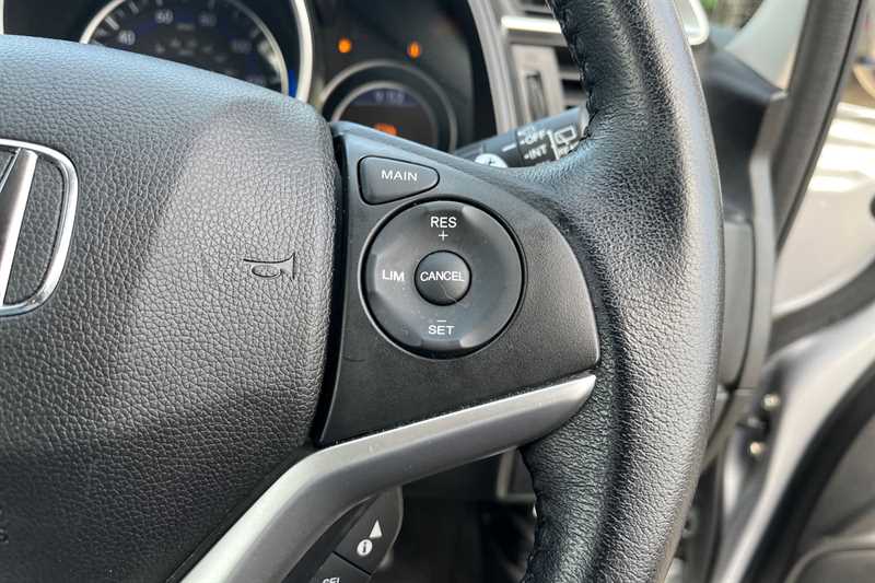 Used Honda Jazz 2019 for sale - 76945203: Photo 22