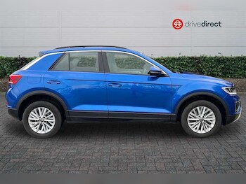 Used Volkswagen T-Roc 2022 for sale - 77501120: Photo