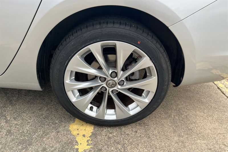 Used Vauxhall Astra 2018 for sale - 76351799: Photo 10